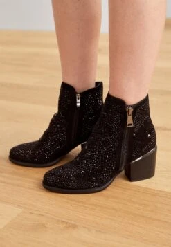 Alma En Pena Korte Laarzen - Crosta Black 10 Alma En Pena Korte Laarzen - Crosta Black -Alma En Pena Winkel 263c331d7f1c424f9a11b60c0fcf3e51