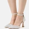 Alma En Pena Klassieke Pumps - White