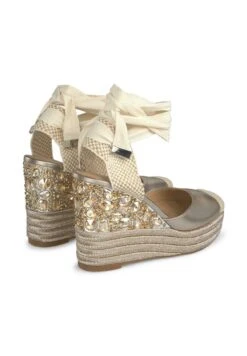Alma En Pena Arbeloa - Sandalen Met Sleehak - Bronce 5 Alma En Pena Arbeloa - Sandalen Met Sleehak - Bronce -Alma En Pena Winkel 8366e86d19e84c9f8d4f4d34e5f45463
