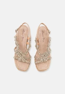 Alma En Pena Sandalen Met Plateauzool - Beige 11 Alma En Pena Sandalen Met Plateauzool - Beige -Alma En Pena Winkel 8661bf8432f545739041862c68aec25d