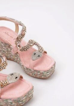 Alma En Pena Sandalen Met Sleehak - Pink 11 Alma En Pena Sandalen Met Sleehak - Pink -Alma En Pena Winkel 90010a31a352405eb48c16ba93bfbcd3
