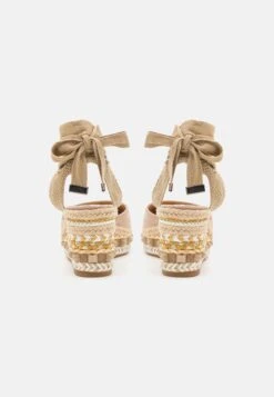 Alma En Pena Sandalen Met Plateauzool - Beige -Alma En Pena Winkel b25c24ec33624521920338d0a4ca5dbb
