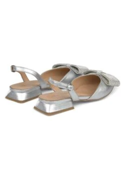 Alma En Pena Petroni - Klassieke Pumps - Plata 5 Alma En Pena Petroni - Klassieke Pumps - Plata -Alma En Pena Winkel bddc6a47d46342338ffc12757a5d02bd